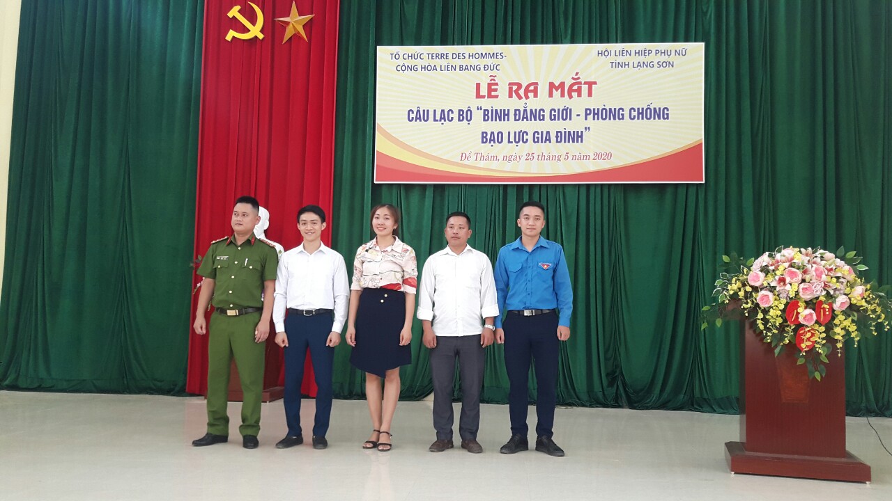 Ban chủ nhiệm CLB BĐG PBBLGĐ xã Đề Thám huyện Tràng Định