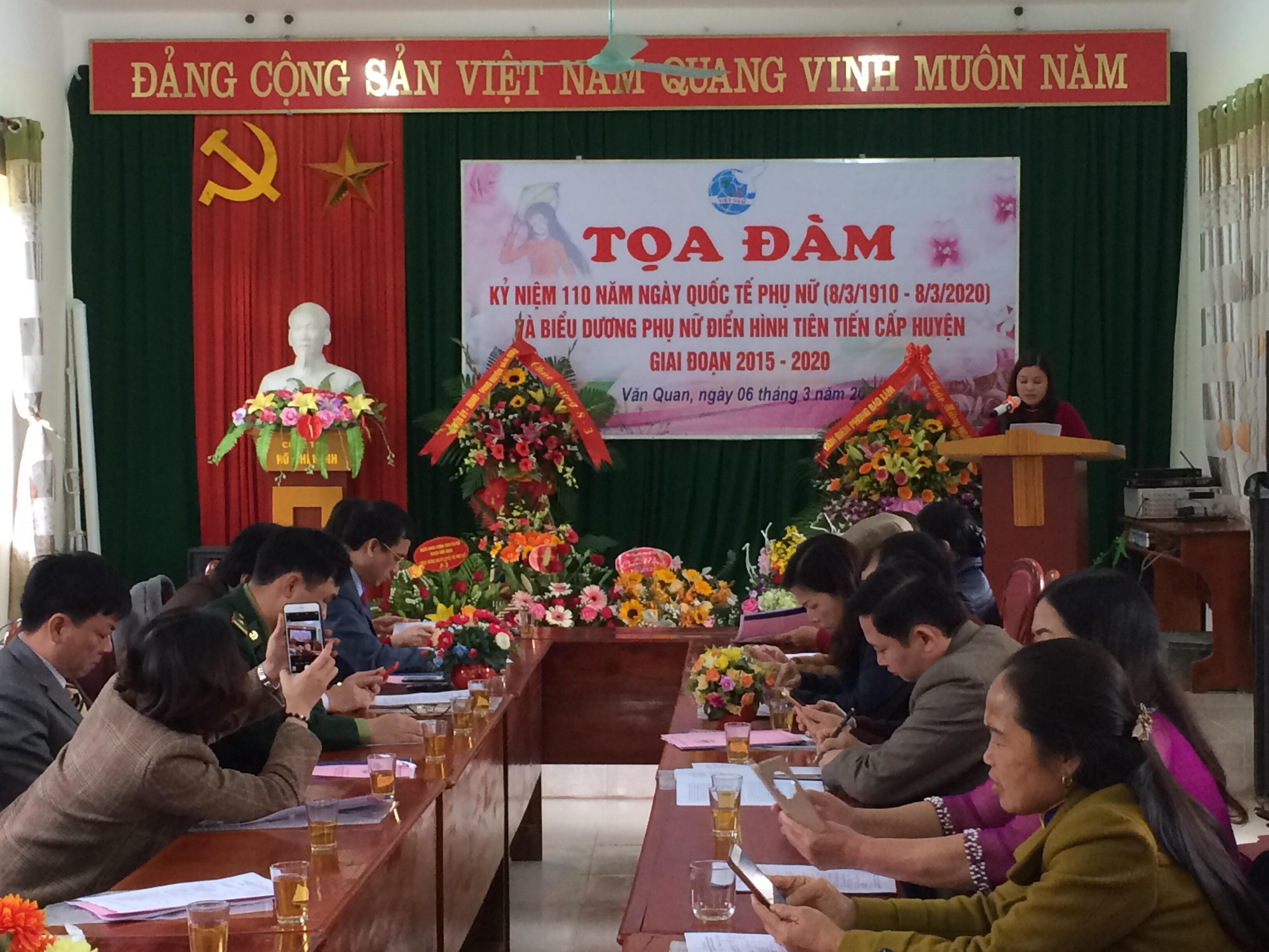 Đồng Chí Vũ Thị Huyền Trang phát biểu
